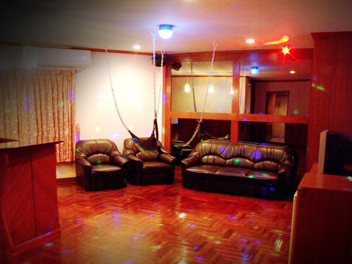 Bbb Inn バンコク都 エクステリア 写真